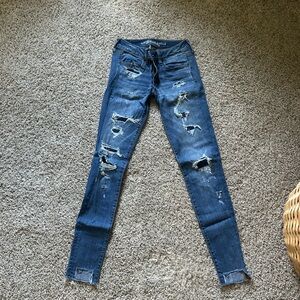 American Eagle Jeans 2L